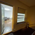 3 In Einem Haus, Ideal Bis 14 Personen