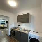3 In Einem Haus, Ideal Bis 14 Personen 公寓