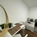 3 In Einem Haus, Ideal Bis 14 Personen Weissenthurm