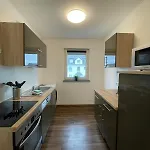 3 In Einem Haus, Ideal Bis 14 Personen *