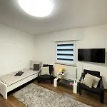 3 In Einem Haus, Ideal Bis 14 Personen 公寓