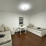 3 In Einem Haus, Ideal Bis 14 Personen 公寓