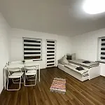 公寓 3 In Einem Haus, Ideal Bis 14 Personen Weissenthurm