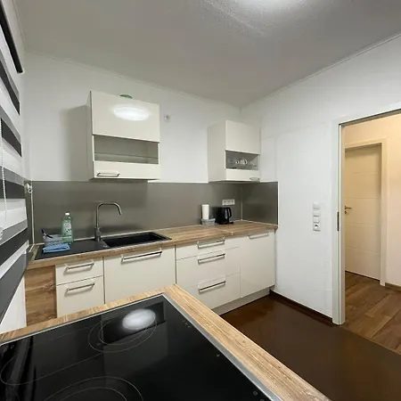 3 In Einem Haus, Ideal Bis 14 Personen Apartment Weissenthurm