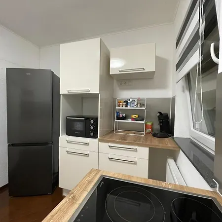 Apartment 3 In Einem Haus, Ideal Bis 14 Personen