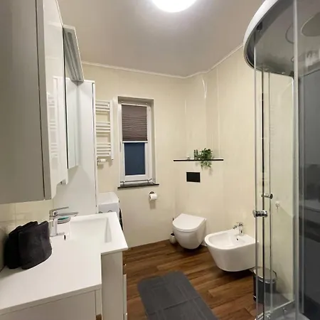 3 In Einem Haus, Ideal Bis 14 Personen Appartement *