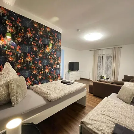 Appartement 3 In Einem Haus, Ideal Bis 14 Personen Weissenthurm