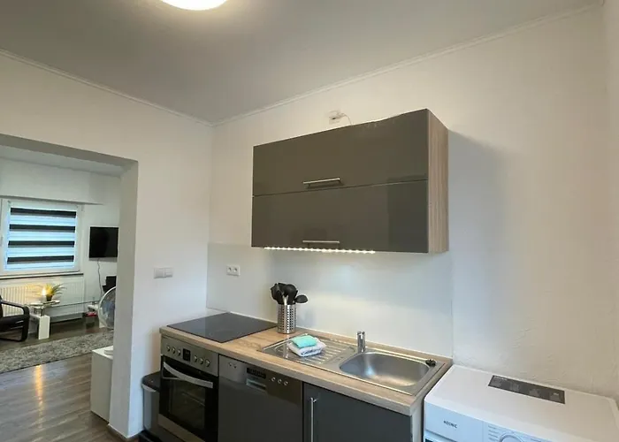 3 In Einem Haus, Ideal Bis 14 Personen Apartment