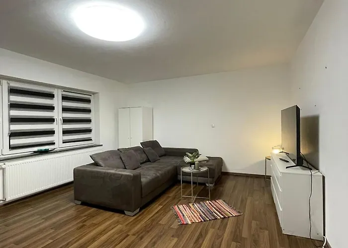 Apartment 3 In Einem Haus, Ideal Bis 14 Personen