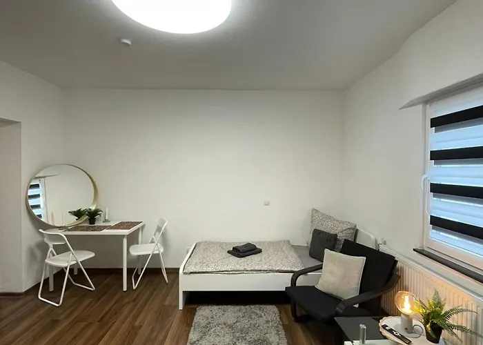 3 In Einem Haus, Ideal Bis 14 Personen Apartment Weissenthurm