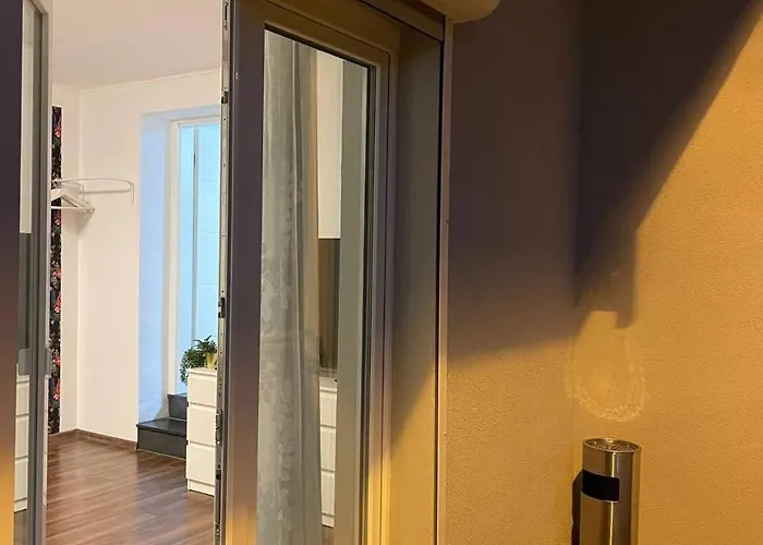 3 In Einem Haus, Ideal Bis 14 Personen *